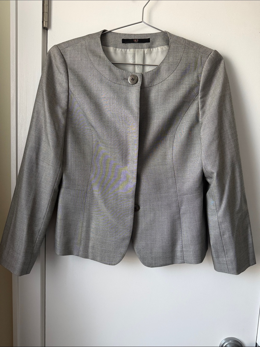 Daks London Light Gray Collarless Tailored Blazer slim fit size 38